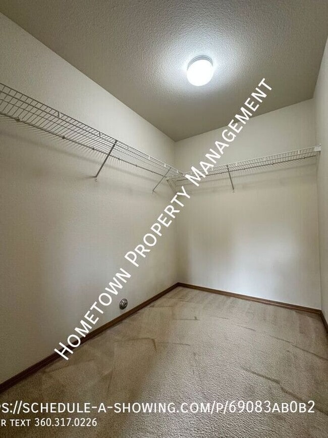 Building Photo - 3709 3rd Ave NW