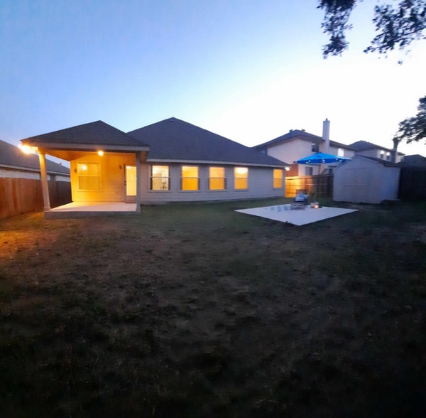 Building Photo - 10207 Timber Country