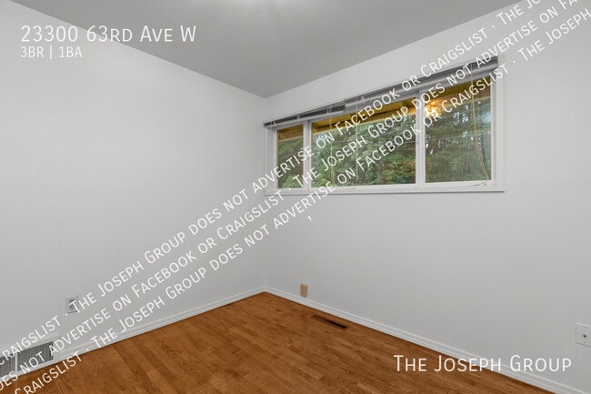 Building Photo - 23300 63rd Ave W