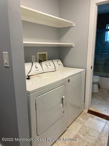 Building Photo - 220 Highwood Rd