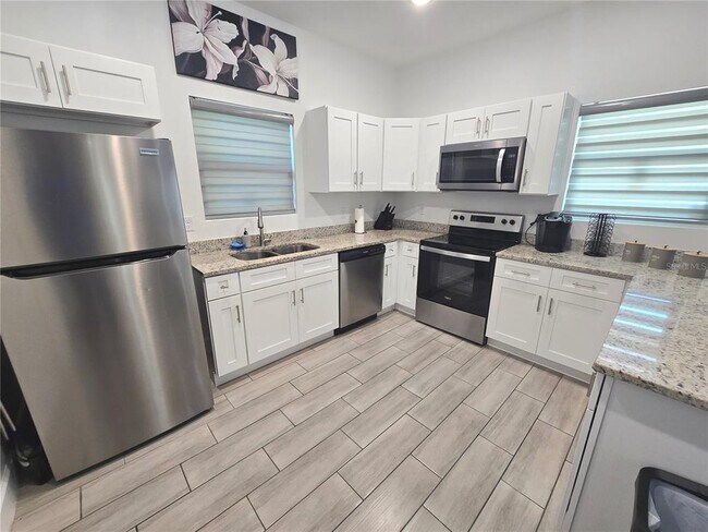 Building Photo - 4663 Conley St