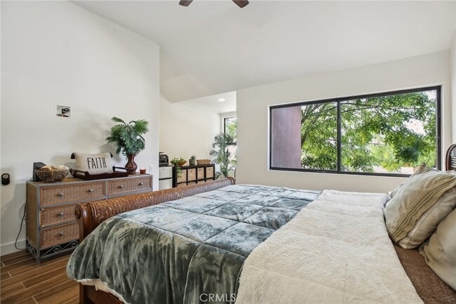 Building Photo - 25761 Le Parc
