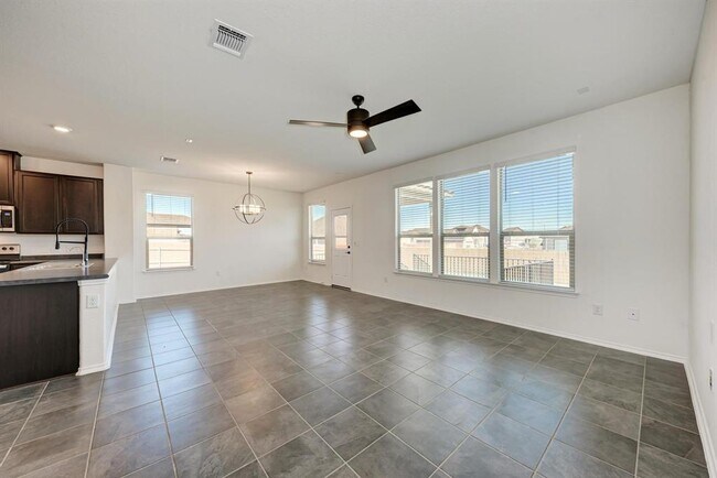 Building Photo - 18600 Golden Eagle Way