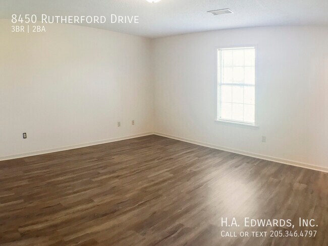 Building Photo - 8450 Rutherford Dr