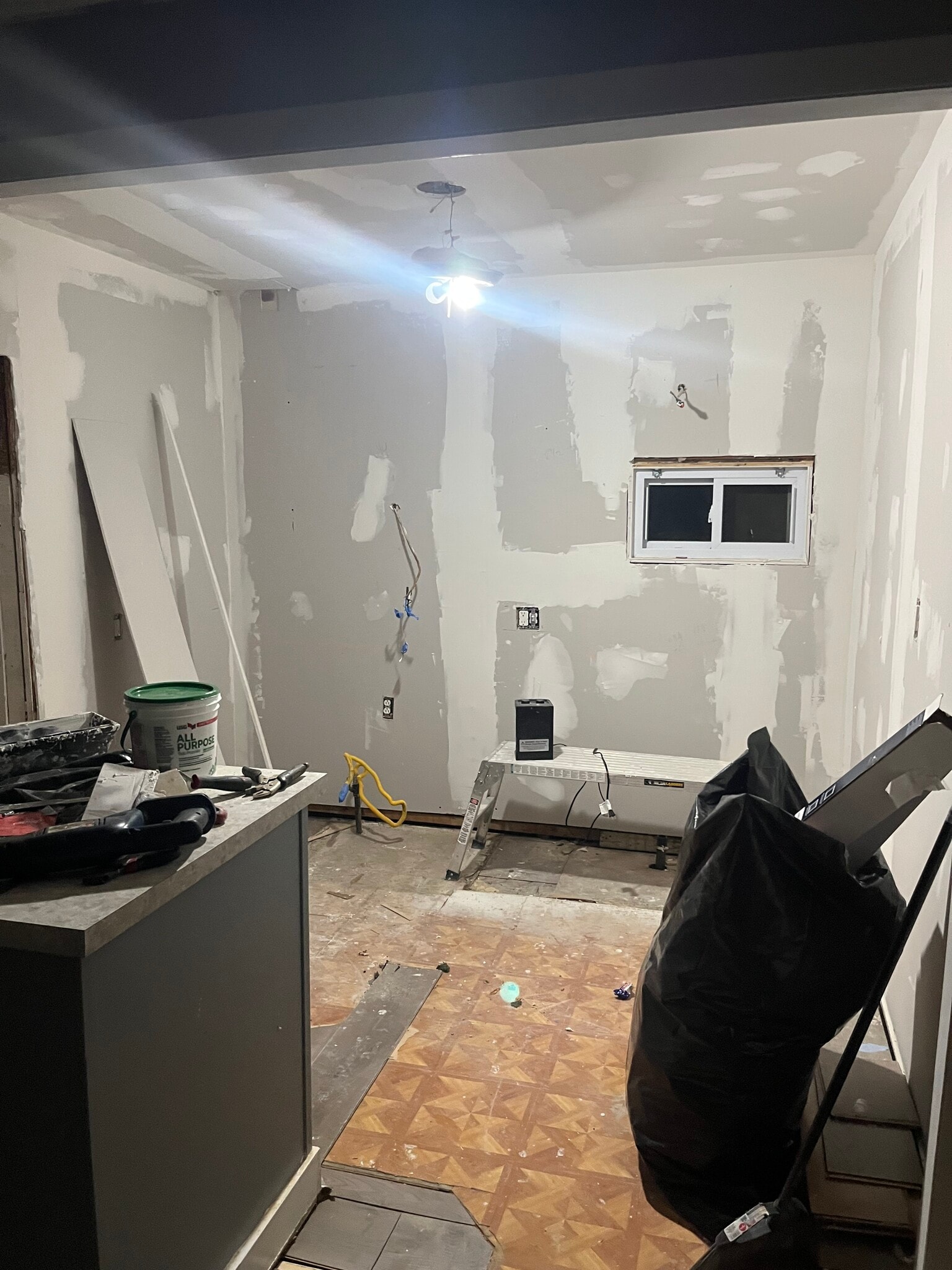 Brand new kitchen and appliances being installed - 18 Eli St