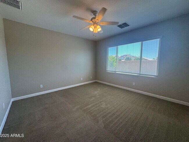 Building Photo - 55 N 197th Dr