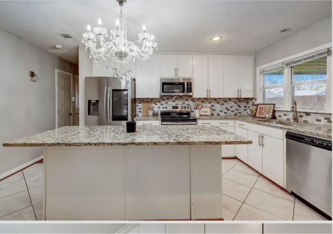 Building Photo - 4917 Ashlock Dr
