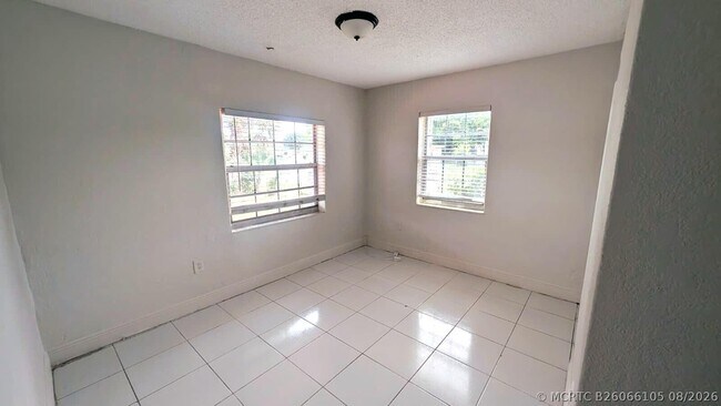 Building Photo - 801 NW 33rd Terrace