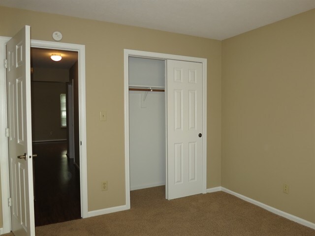 Building Photo - 10634 Bartley Dr