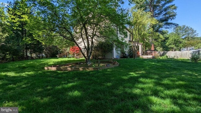 Building Photo - 1835-1835 Batten Hollow Rd