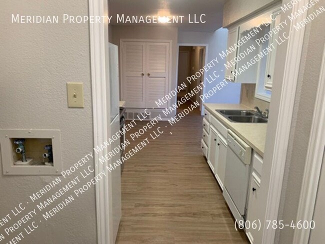 Building Photo - 2019 S Loop 289