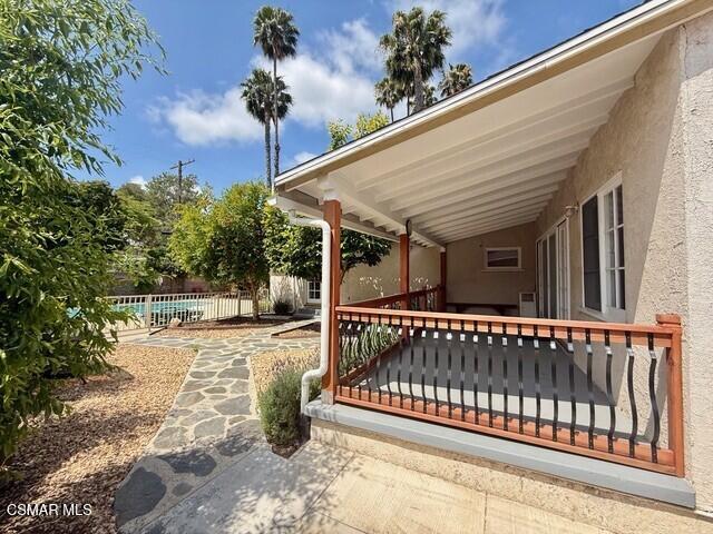 Building Photo - 13628 Addison St