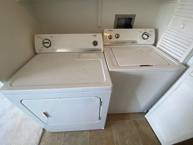 Building Photo - 168MCC