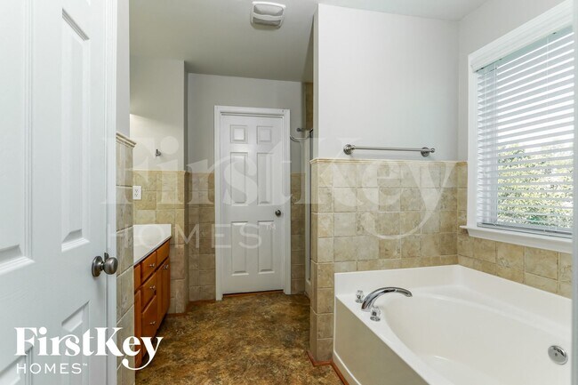 Building Photo - 1551 Jesse Cronic Ct