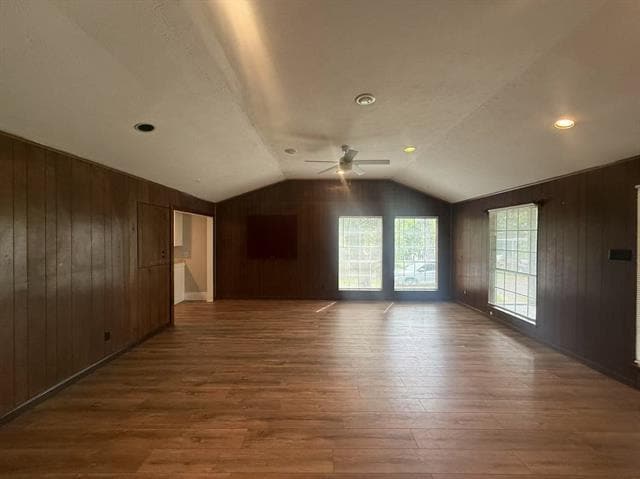 Building Photo - 8395 Sunrise Dr