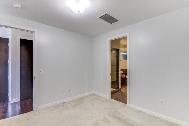 Building Photo - 2600 W 7th St