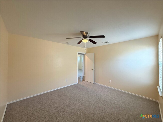 Building Photo - 1143 Tumbleweed Trail