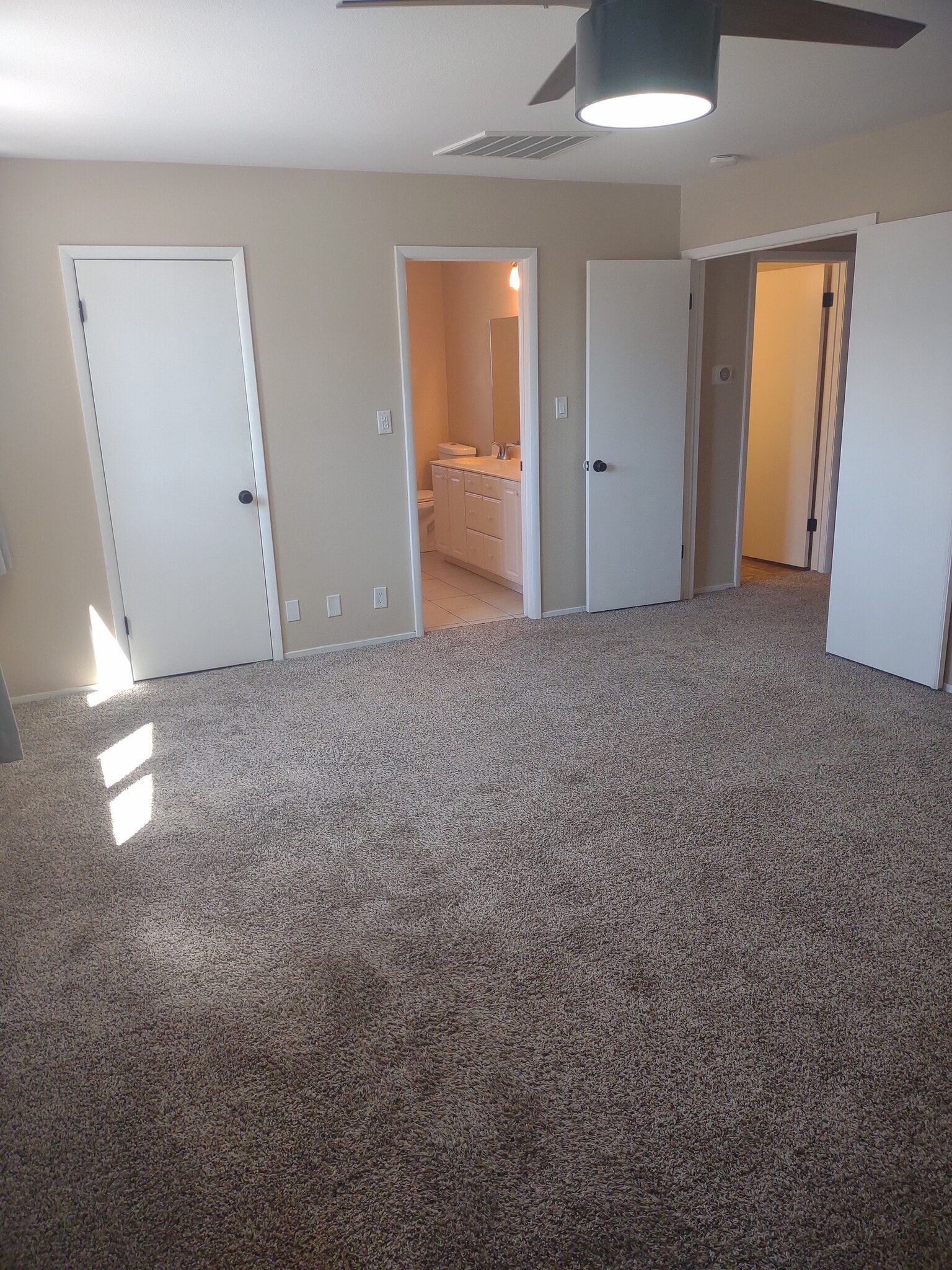 Main Bedroom with Bathroom - 322 Esquina Dr