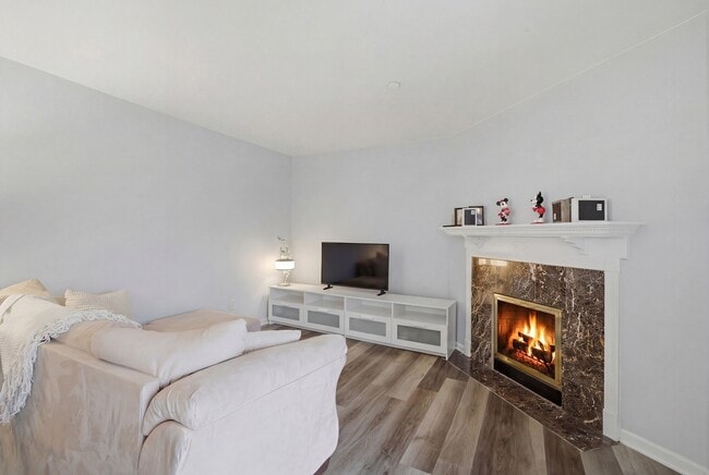 Building Photo - 2113 Ammer Ridge Ct