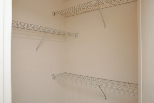 Building Photo - 142 Aston Grande Dr