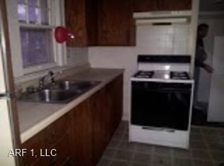Building Photo - 1 br, 1 bath House - 716 E Kansas Avenue