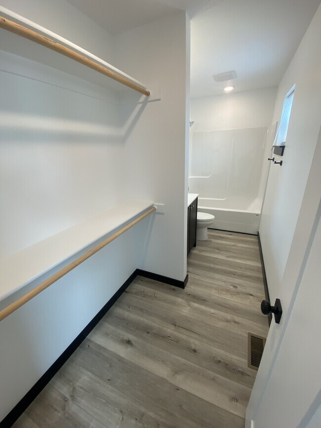 Building Photo - 2979 Fen Way