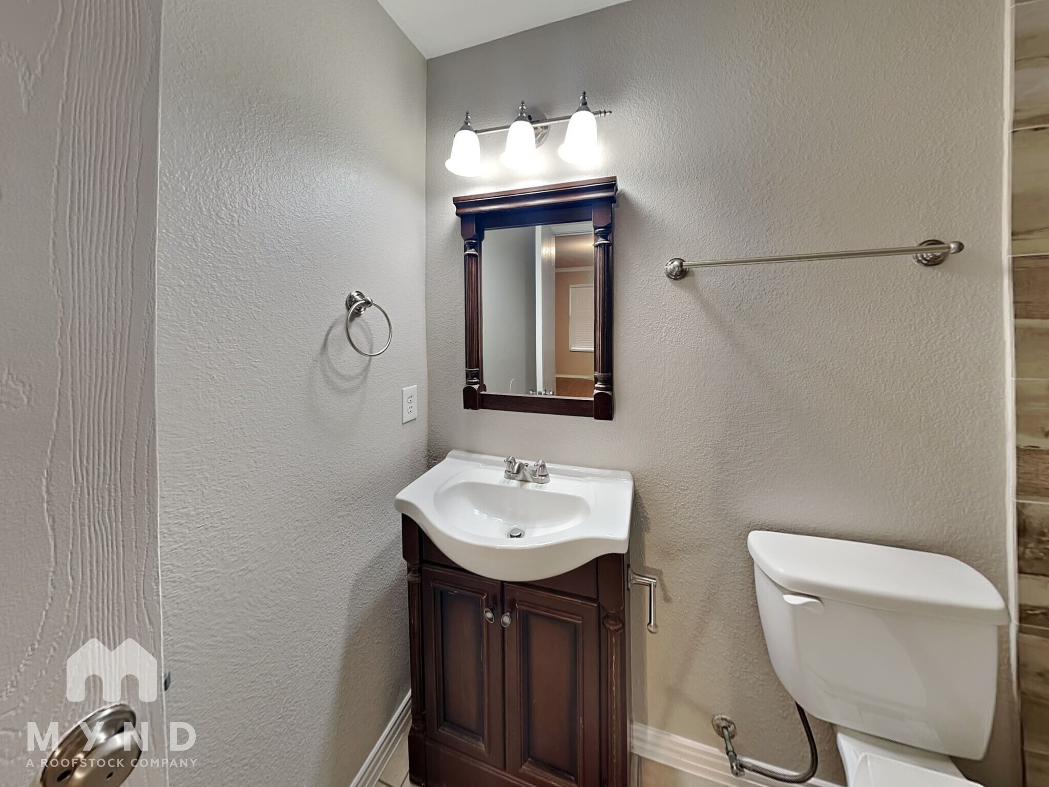 Building Photo - 8924 Sun Haven Way