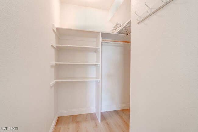 Building Photo - 3721 Alcantara Ln