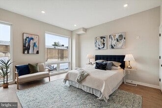 Building Photo - 308 W Chelten Ave