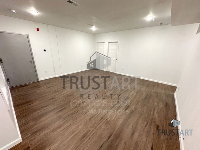 Building Photo - 2317 N 15th St