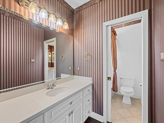 Building Photo - 15318 Beecham Dr