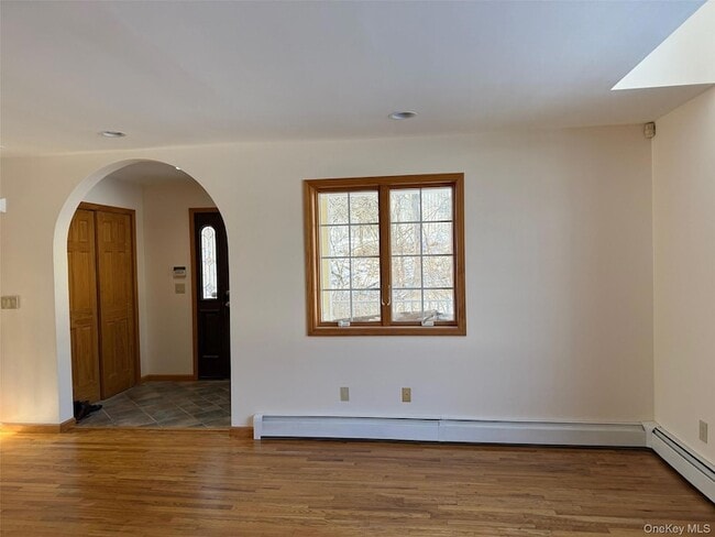 Building Photo - 88 Pierce Cir