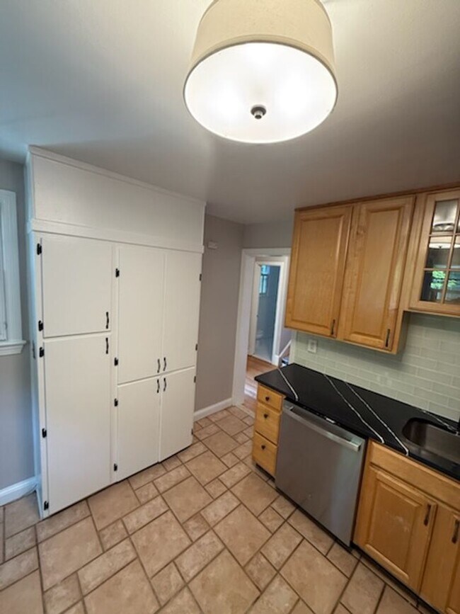 Building Photo - 4127 45th St NW