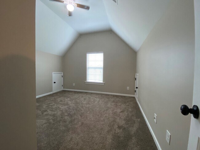 Building Photo - 3916 Griese Ln
