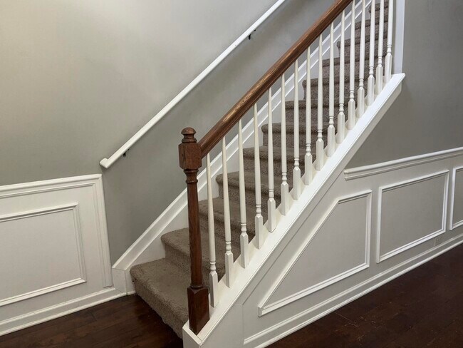 Building Photo - 3357 Grove Landing Cir