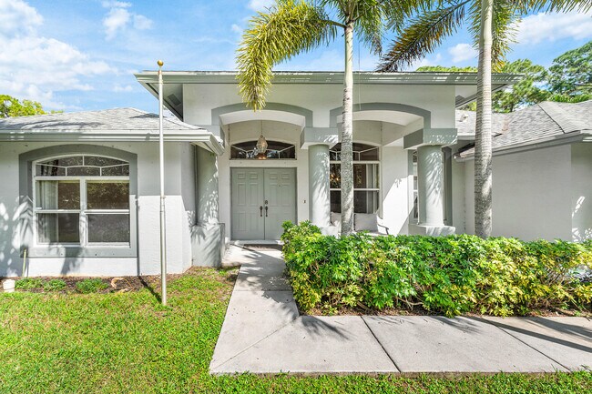 Building Photo - 14693 62nd Ct N