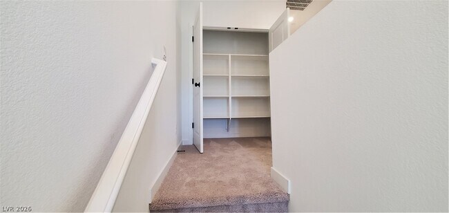 Building Photo - 176 Freeport Vw Pl