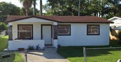 Building Photo - 256 NW 82nd Terrace