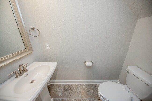 Building Photo - 16103 Devils River Ct