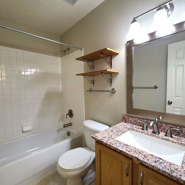 Building Photo - 6316 Riverdale Dr