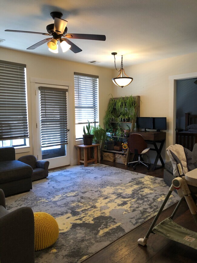 Building Photo - 8430 Gambel Dr