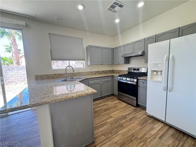 Building Photo - 1078 Country Skies Ave