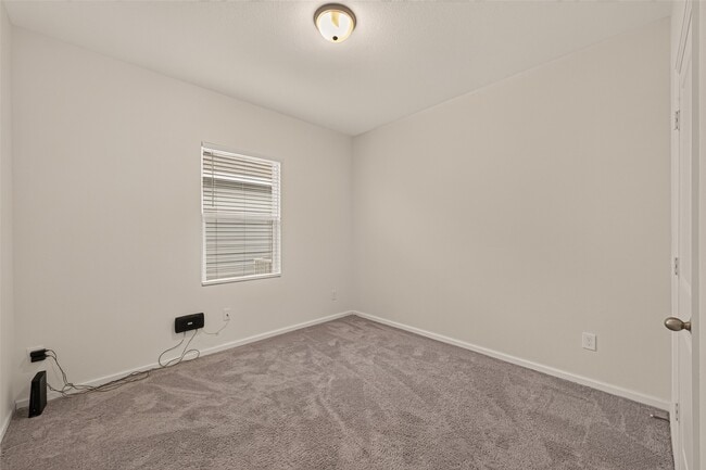 Building Photo - 1037 Lacebark Pne Ln