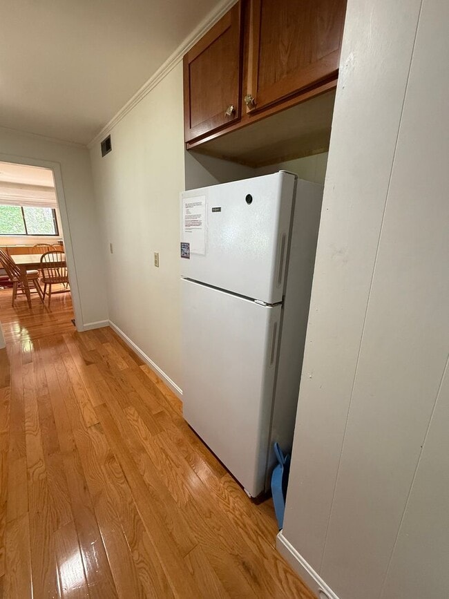 Building Photo - **WINTER RENTAL** Adorable Meredith Chalet...