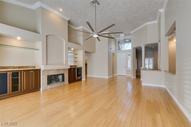 Building Photo - 1841 Indian Bend Dr