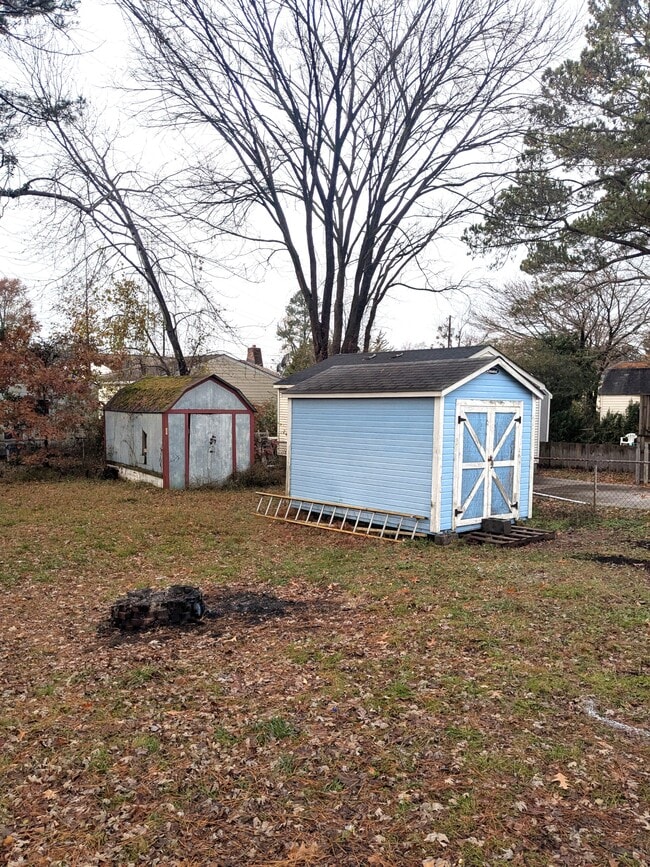 Building Photo - 7405 Wickham Ave