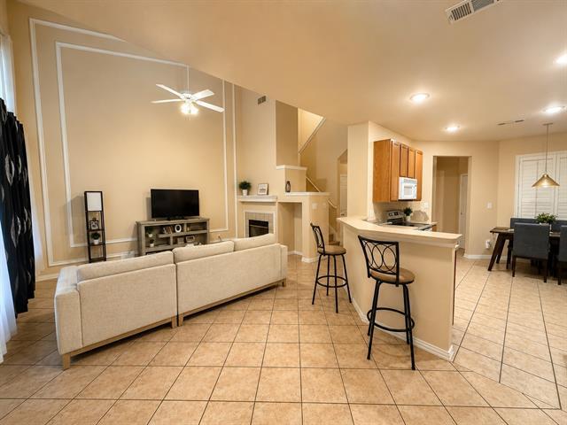 Building Photo - 9929 Dryden Ln