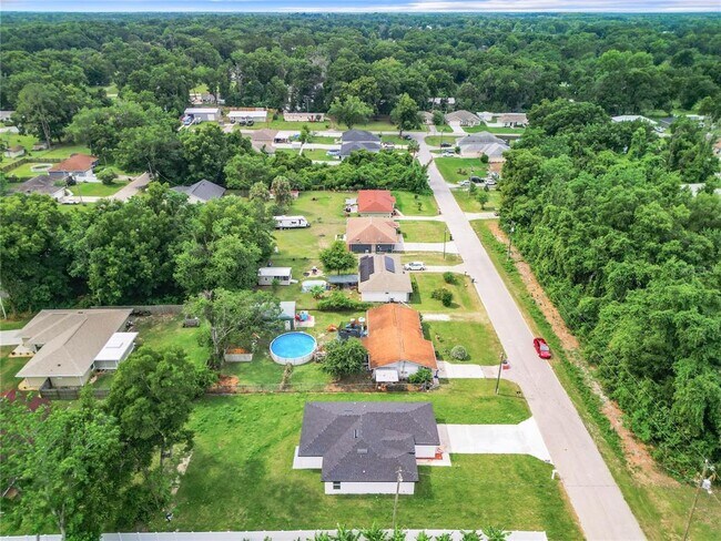 Building Photo - 13609 Markhan St