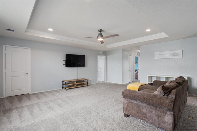 Building Photo - 124 Northern Harrier Ct