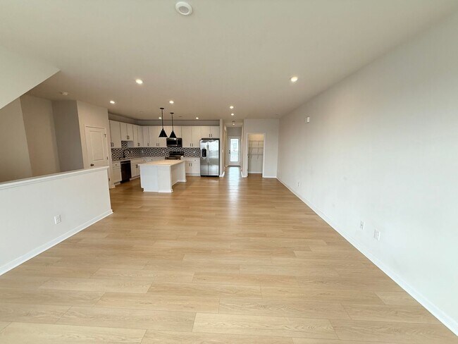 Building Photo - 2435 Ownby Ln